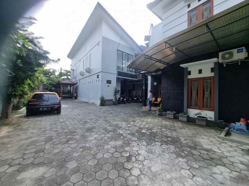 dijual kost caturtunggal depok sleman