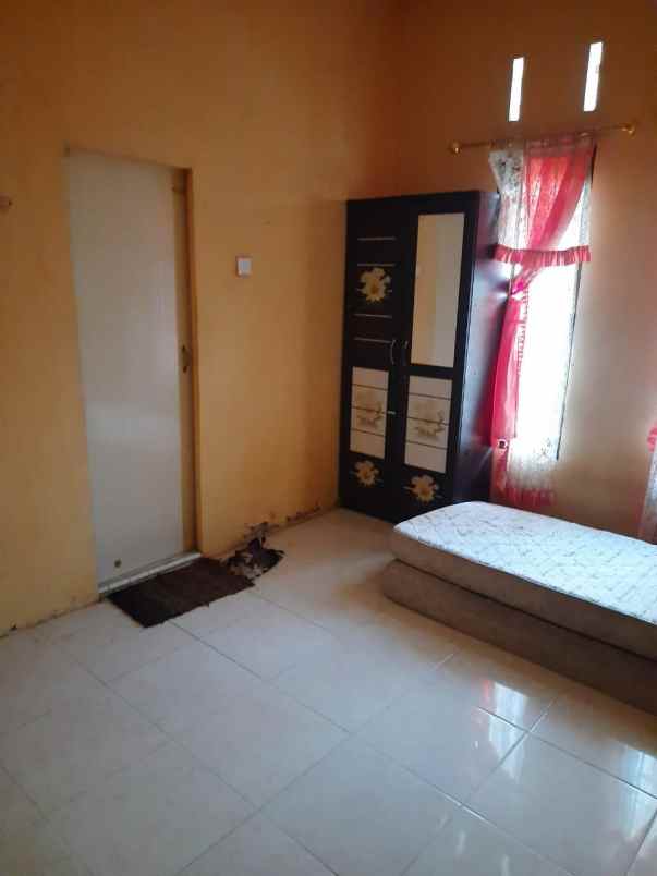dijual kost jl mahasantri