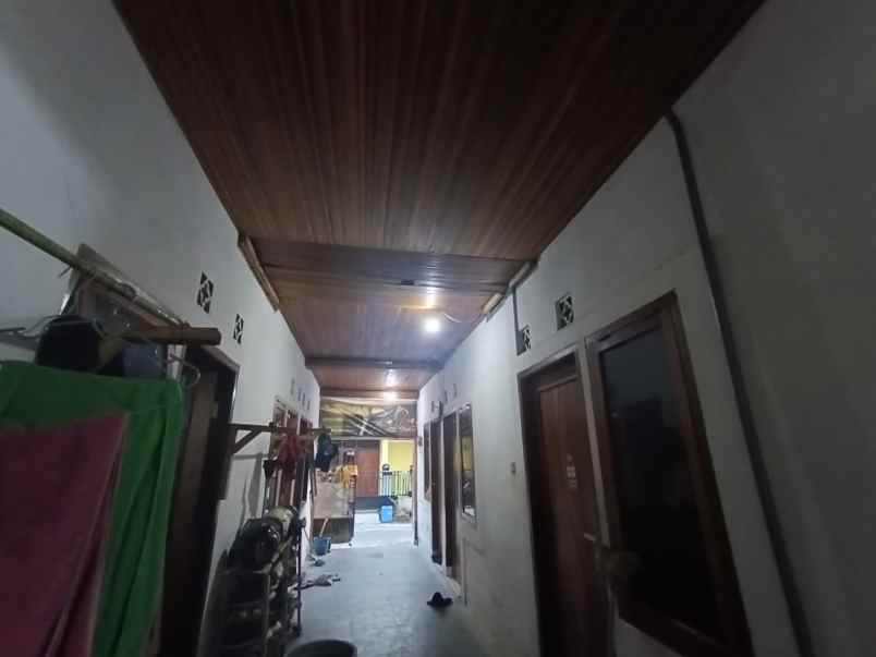 dijual kost manyaran