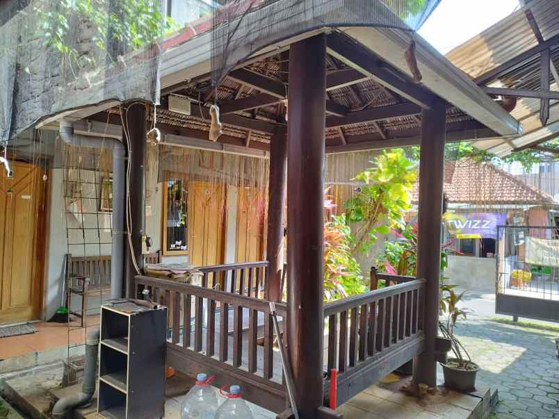 dijual kost tembalang