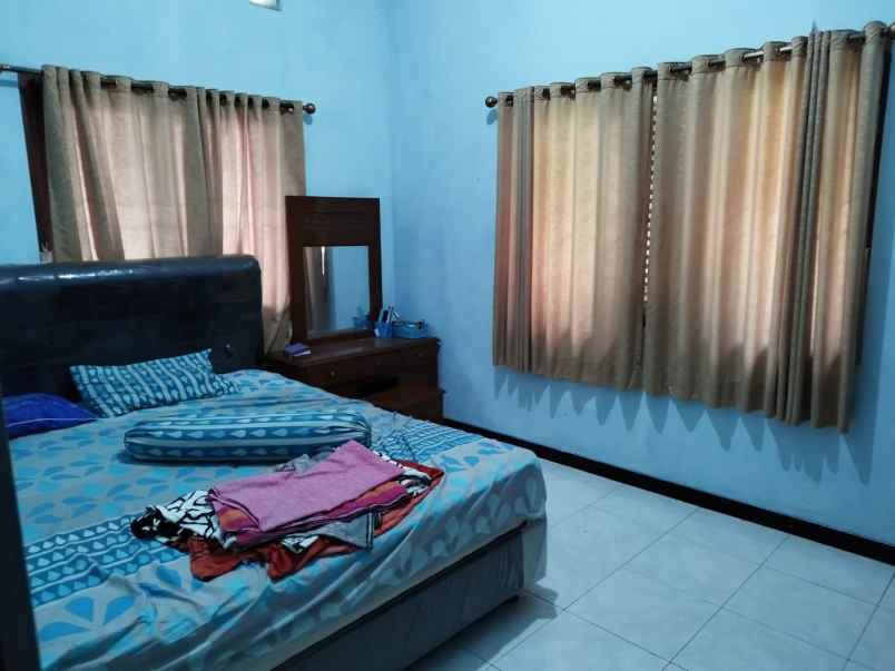 dijual kost tembalang