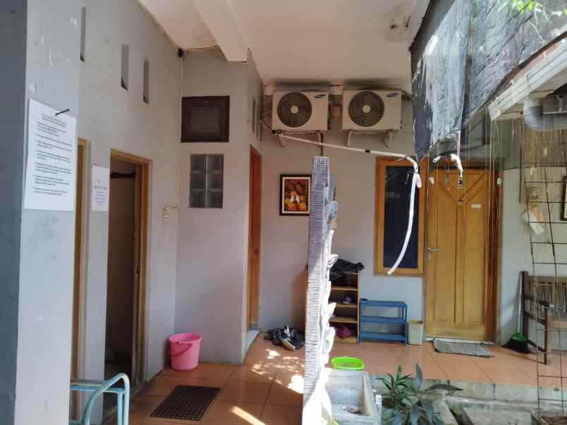 dijual kost tembalang