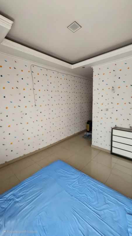 dijual murah rumah arcamanik terawat dekat sport jabar