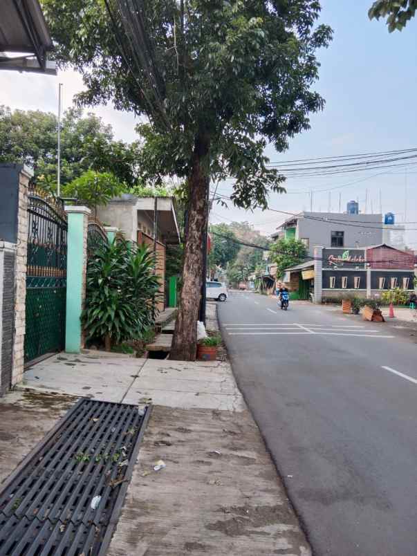 dijual ruko dan rumah 2 lantai di malaka cipayung