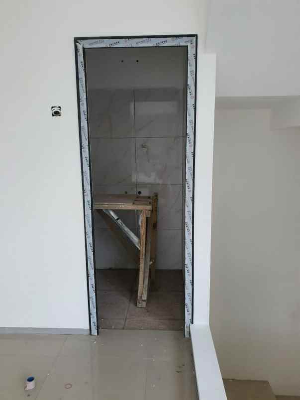 dijual ruko gudang kantor jagakarsa jakarta selatan dki