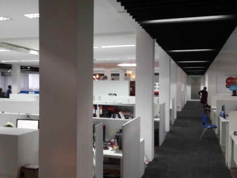 dijual ruko gudang kantor jalan husein sastranegara