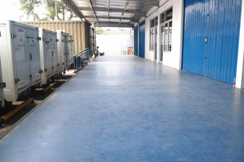 dijual ruko gudang kantor jalan raya bekasi