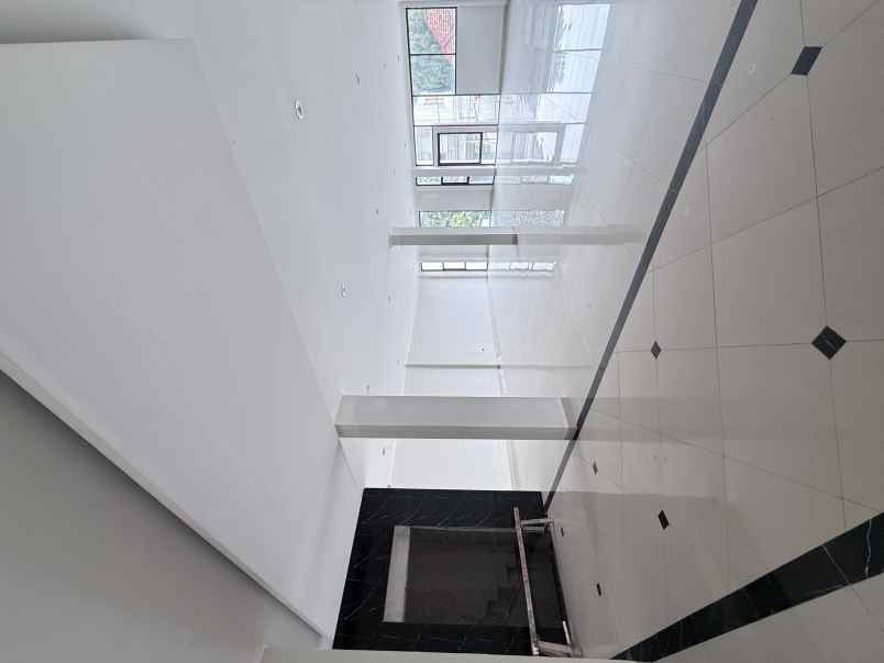 dijual ruko gudang kantor jatinegara barat