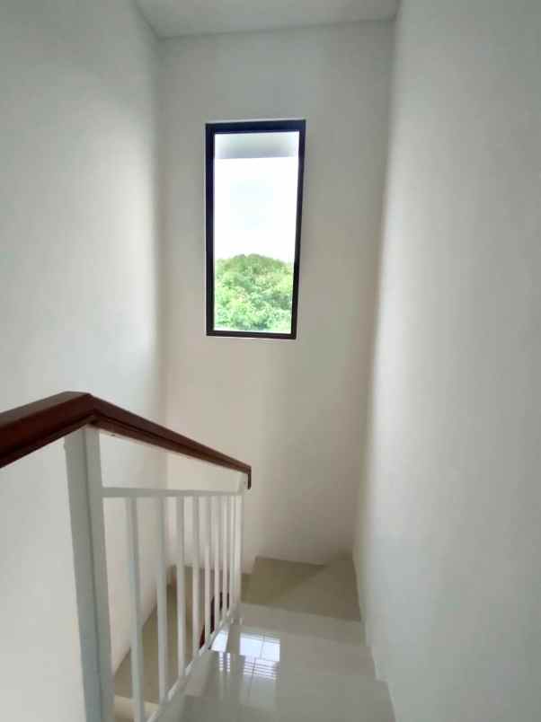 dijual ruko gudang kantor jgc jakarta garden city cakung