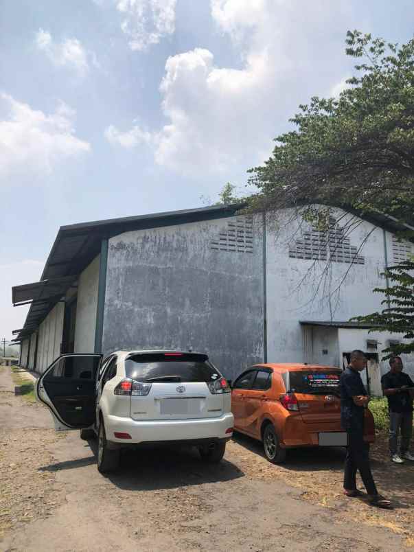 dijual ruko gudang kantor jl raya sumber manduro mg
