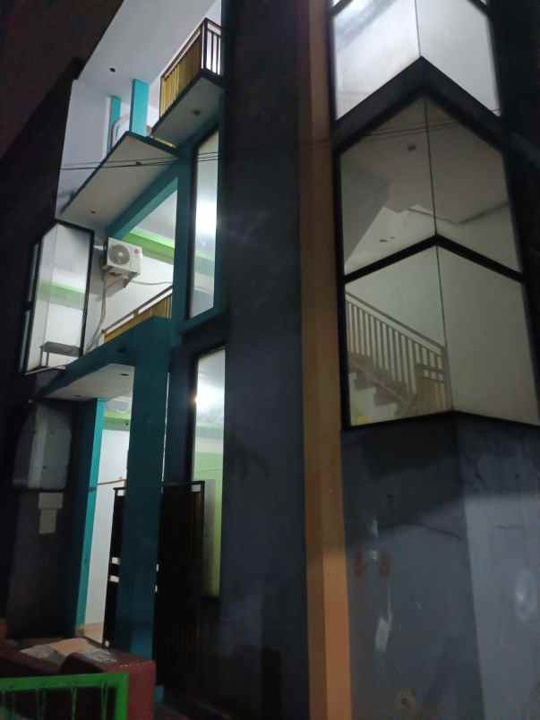 dijual ruko gudang kantor jl taman mini indonesia