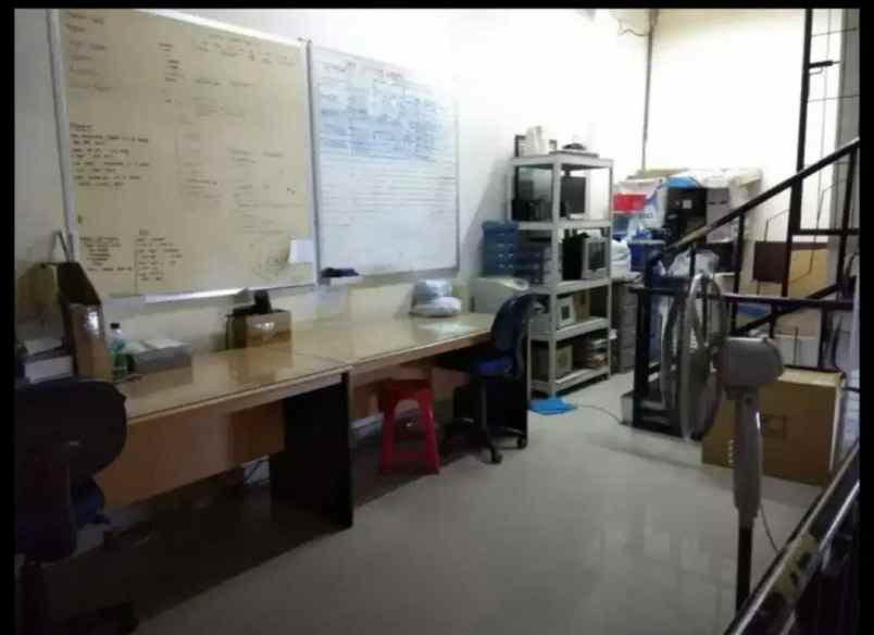 dijual ruko gudang kantor klampis jaya