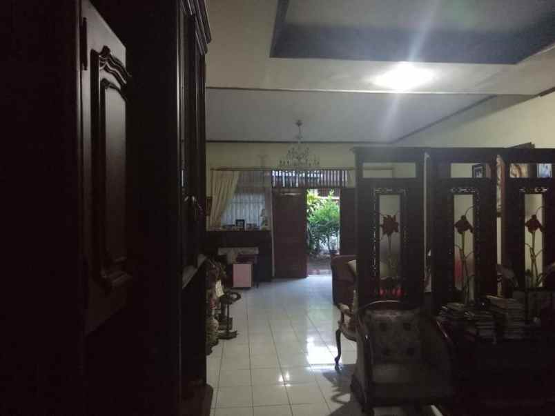 dijual rumah 1 lantai bu ps minggu jakarta selatan