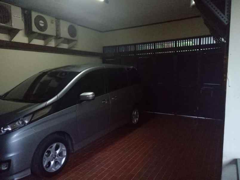 dijual rumah 1 lantai bu ps minggu jakarta selatan