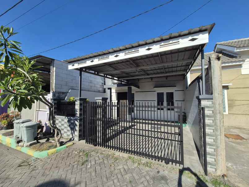 dijual rumah alam juanda