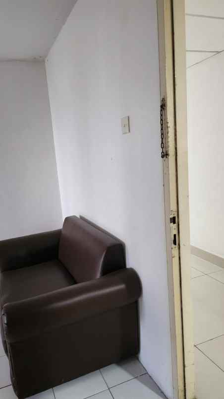 dijual rumah apartemen wisma gading permai