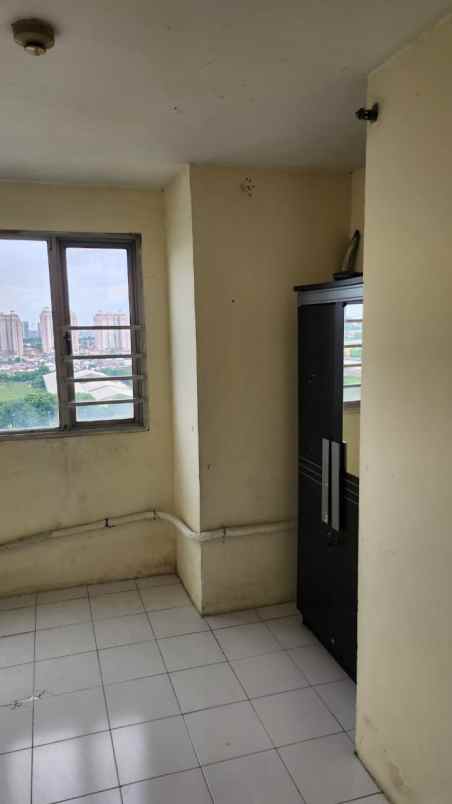 dijual rumah apartemen wisma gading permai