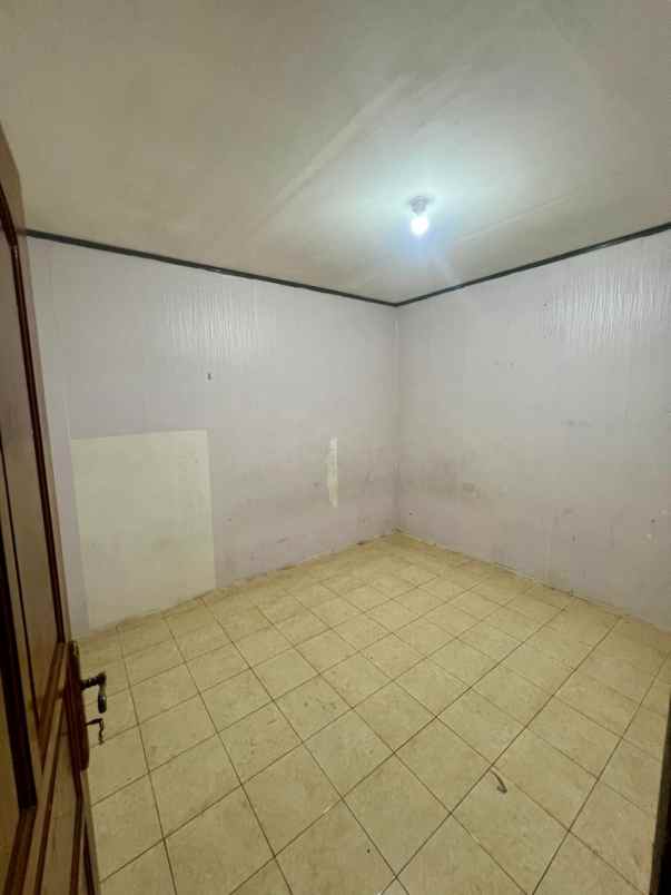 dijual rumah bagus 1 5 lantai di bondongan kota bogor