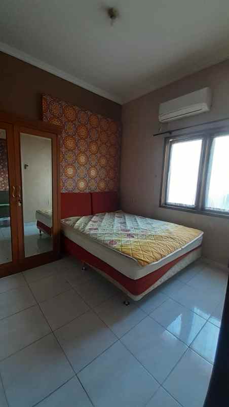 dijual rumah bagus lokasi grand wisata bekasi