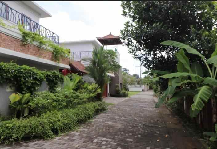 dijual rumah bandar tantu