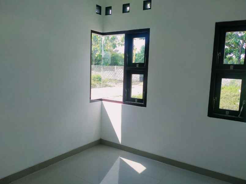 dijual rumah banguntapan bantul