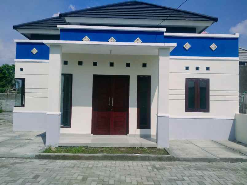 dijual rumah banguntapan bantul