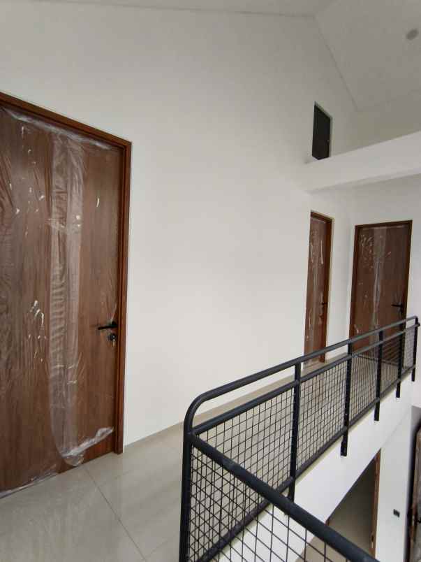 dijual rumah baru 2 lantai di arcamanik kota bandung
