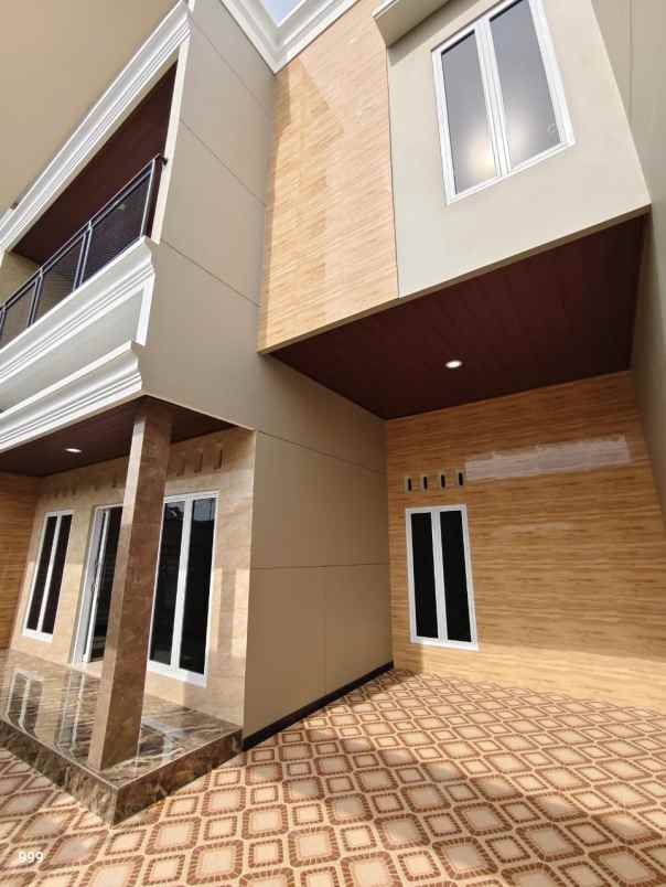 dijual rumah baru dekat kampus ums karangasem solo