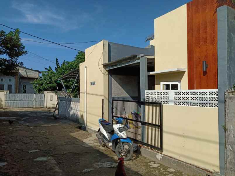 dijual rumah baru sertifikat shm