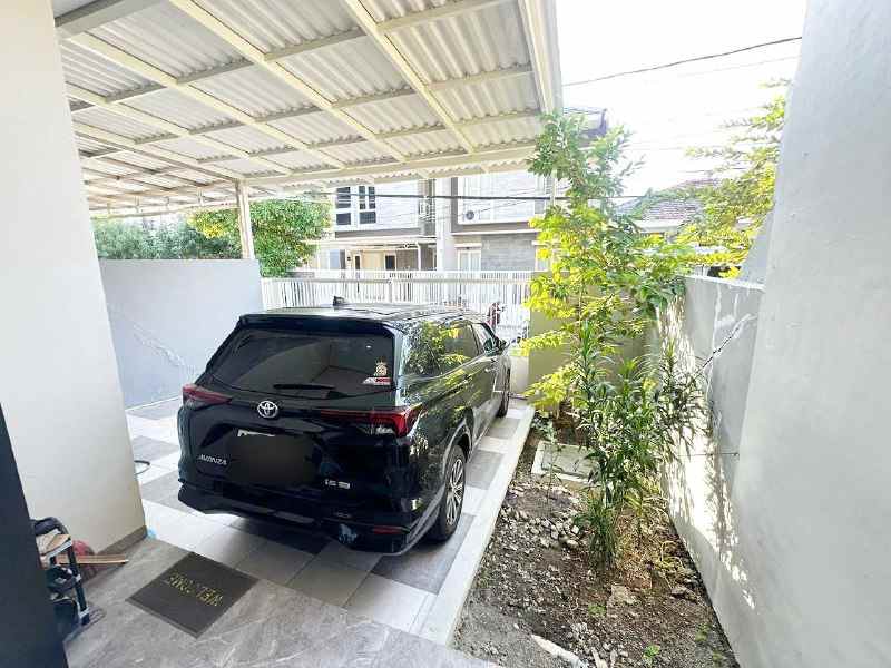 dijual rumah baskara mulyosari