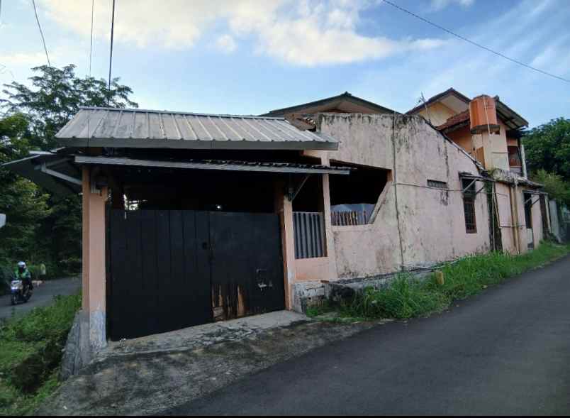 dijual rumah beji beji depok