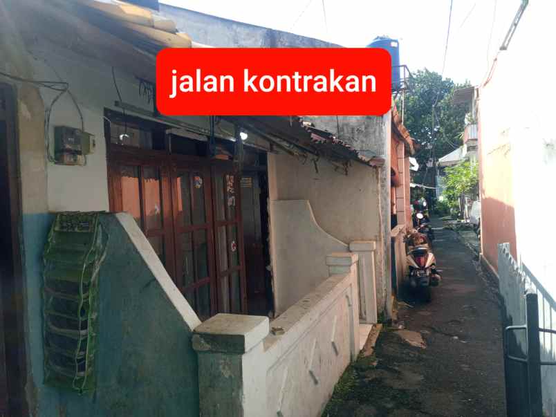 dijual rumah beserta kontrakan dan kosan