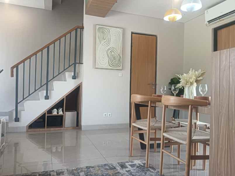 dijual rumah bintaro