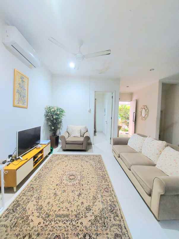 dijual rumah bintaro jaya sektor 9