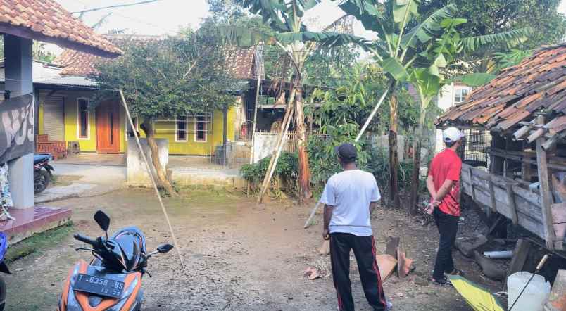 dijual rumah bojong