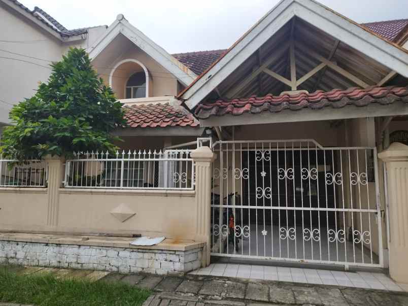 dijual rumah bsd anggrek loka tangerang