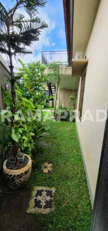 dijual rumah cemagi