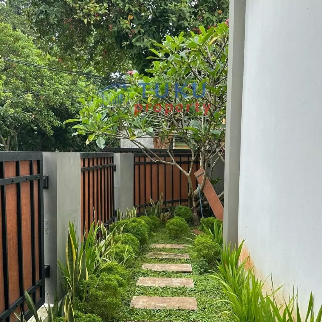 dijual rumah cendana residence pamulang