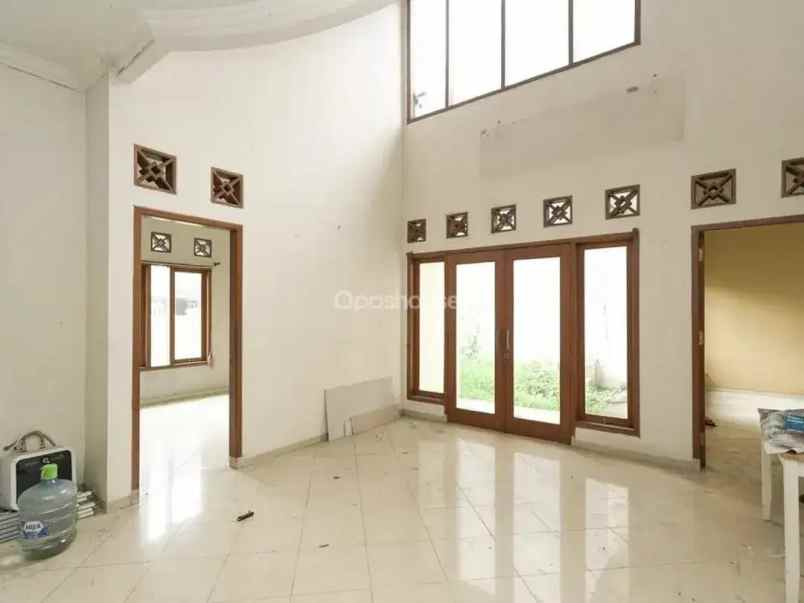 dijual rumah cibubur