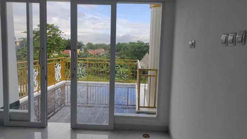 dijual rumah cibubur belakang plaza cibubur