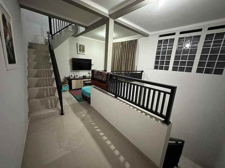 dijual rumah cihanjuang