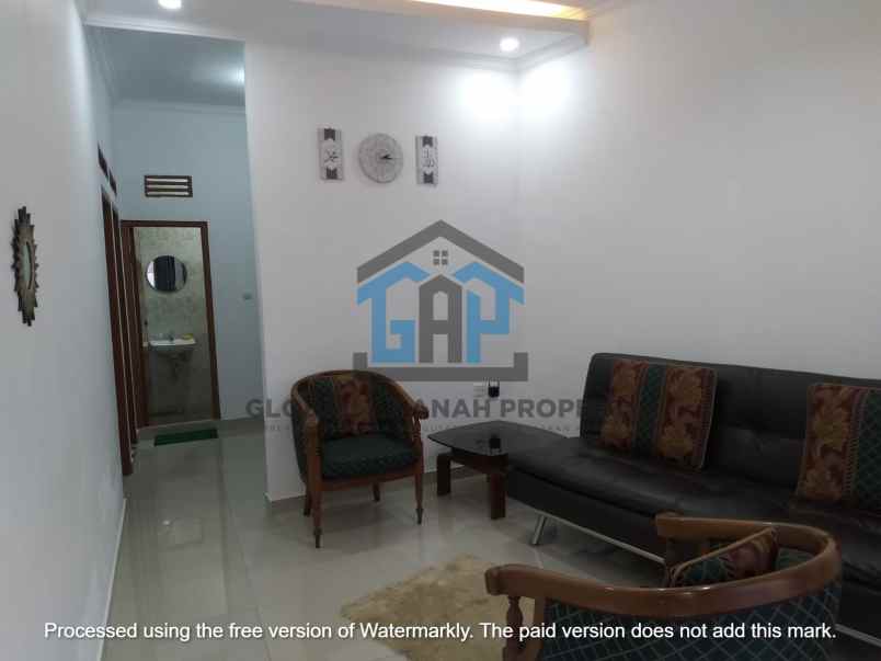 dijual rumah cihanjuang cimahi 3 lantai view mewah