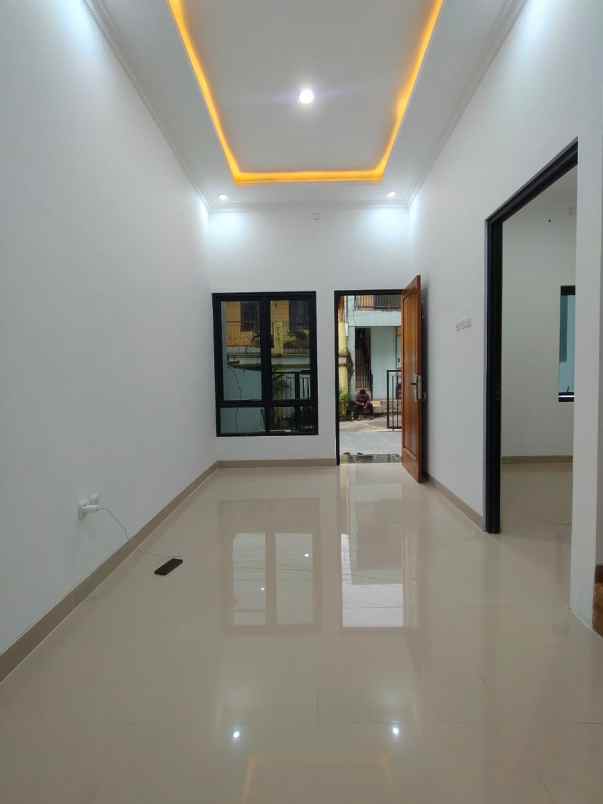 dijual rumah cijantung jakarta timur