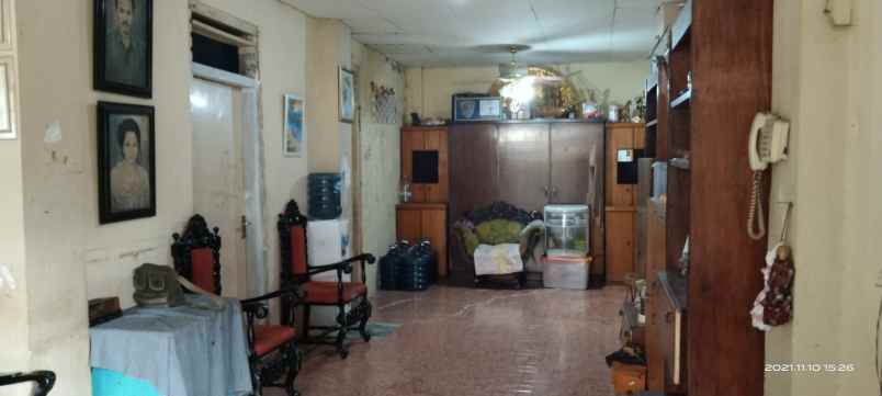 dijual rumah cililitan