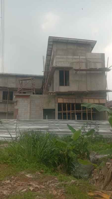 dijual rumah cimanggis