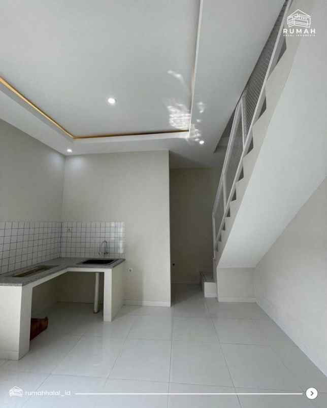 dijual rumah cimuncang padasuka bandung