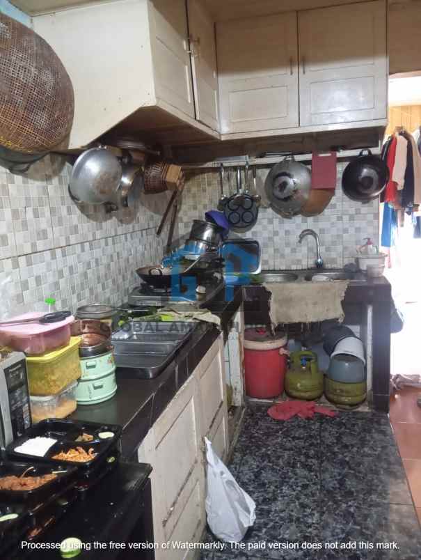 dijual rumah cipageran mainroad lingkungan nyaman