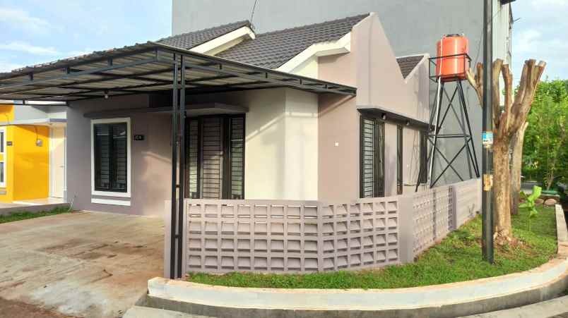 dijual rumah citragarden redwood