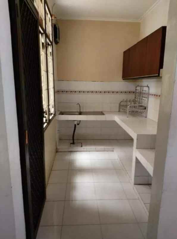 dijual rumah citraland taman puspa raya