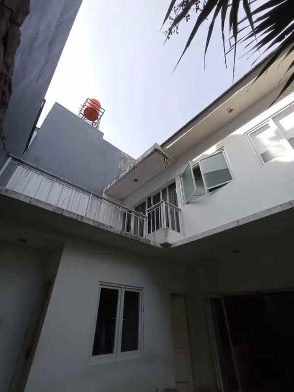 dijual rumah ciwaruga